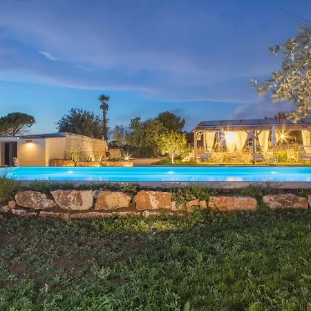 Terre Di Cavalusi Relais Hétvégi ház Donnafugata